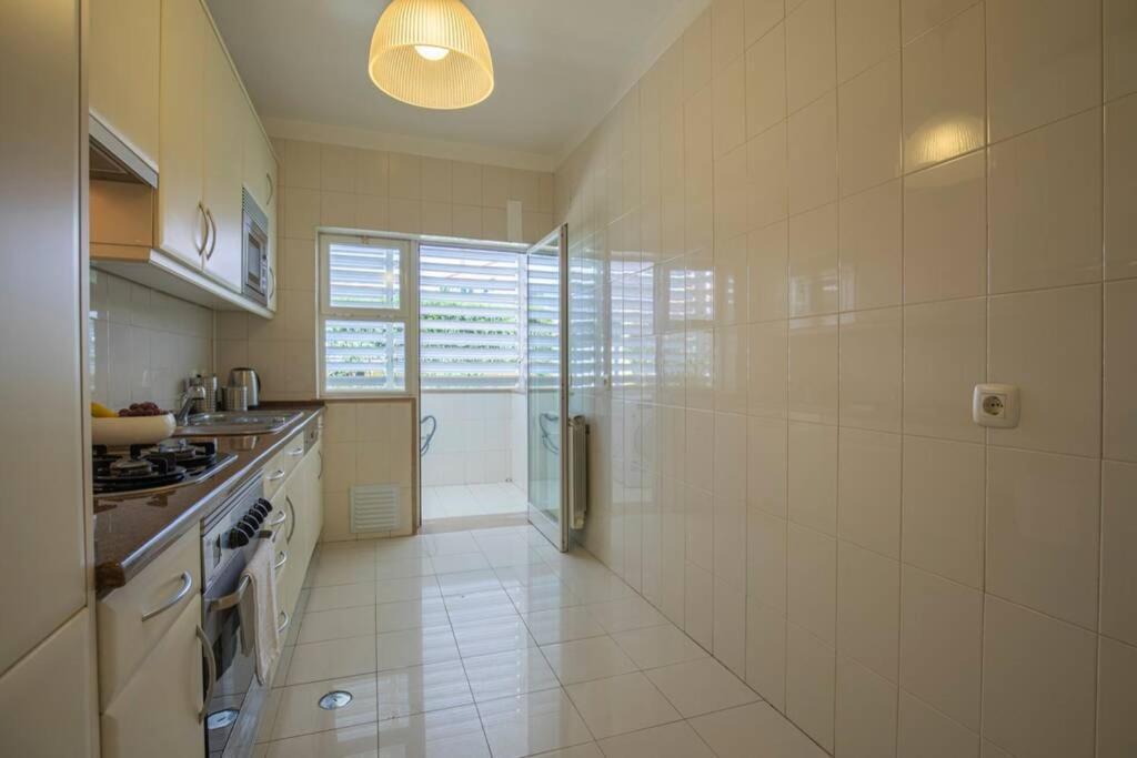 Stunning Apartment W/ Pool Cascais Esterno foto