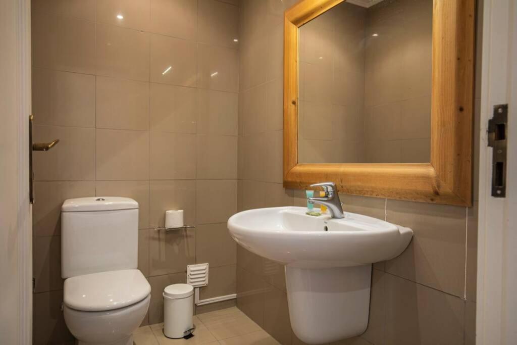 Stunning Apartment W/ Pool Cascais Esterno foto